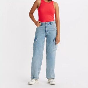 levi’s blue baggy jeans